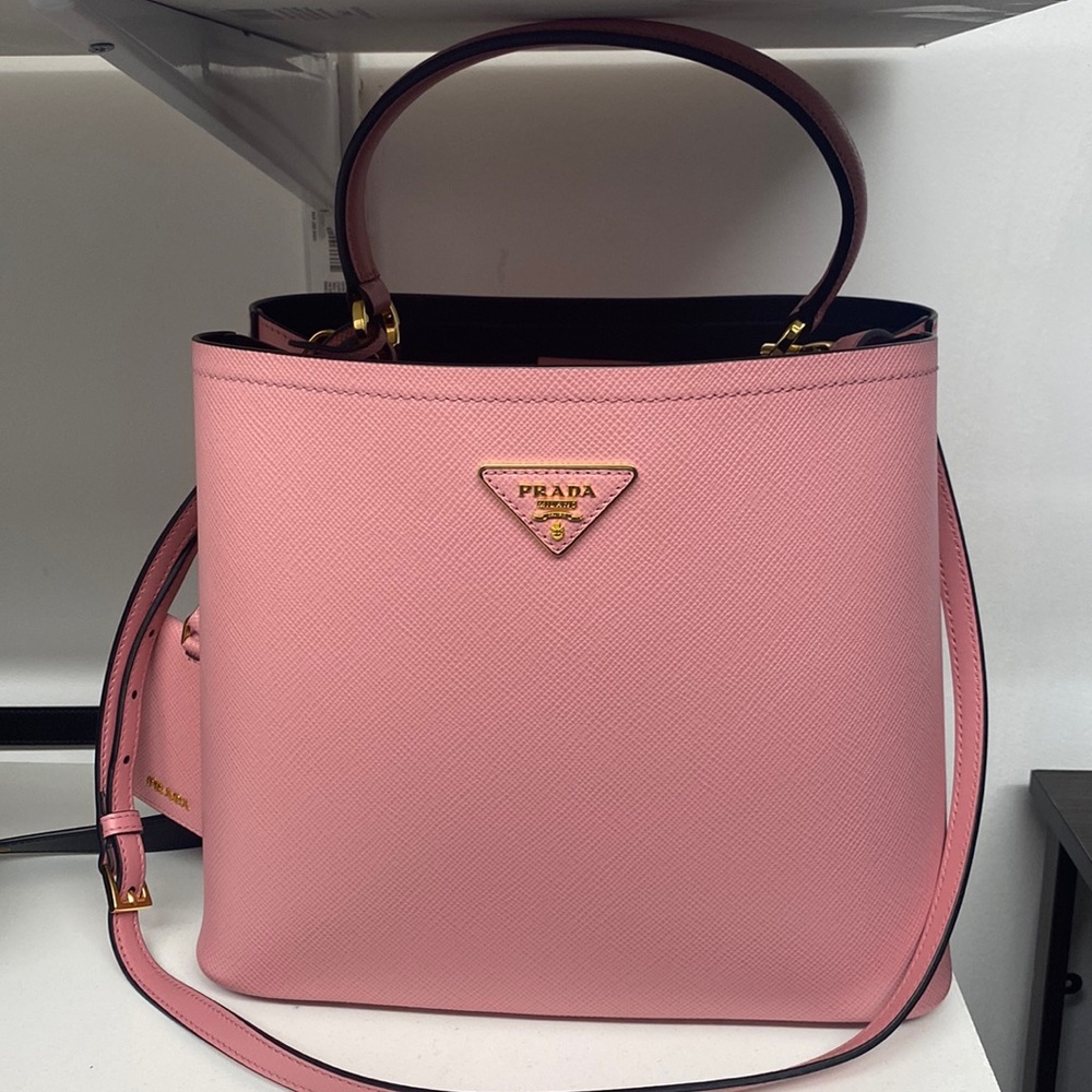 Prada Pink Shoulder Bag with Sleek Design